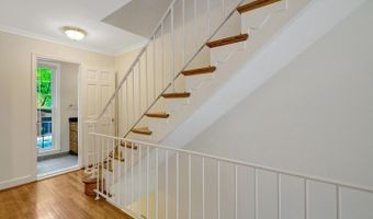 117 PRINCESS St, Alexandria, VA 22314
