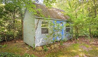 107 Huckleberry Rd, North Kingstown, RI 02852
