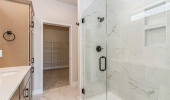 791 Clover Hill Dr, North Liberty, IA 52317