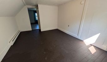 40 Walter St, Bangor, ME 04401