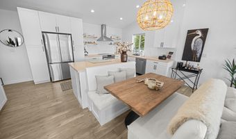 280 Holt Dr, Bigfork, MT 59911