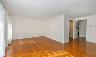 65 Jamestown Rd, Basking Ridge, NJ 07920