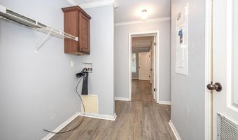 6003 E Lamar St, Bay St. Louis, MS 39520