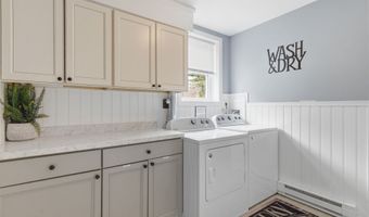 165 Georgetown Dr, Barnstead, NH 03225