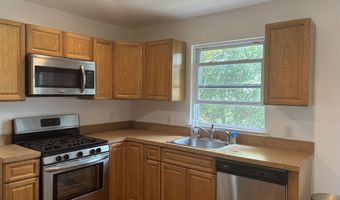 1025 Seaman Ave, Beachwood, NJ 08722