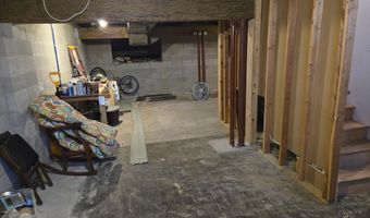 208 Longboat Ave, Beachwood, NJ 08722