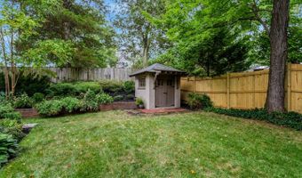 1504 LAFAYETTE Dr, Alexandria, VA 22308