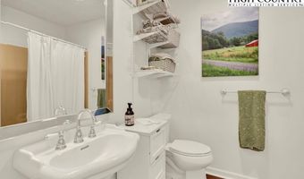 233 S Slope Rd H-2, Banner Elk, NC 28604
