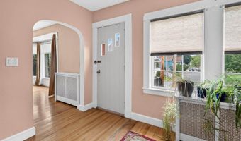 420 French St, Bangor, ME 04401