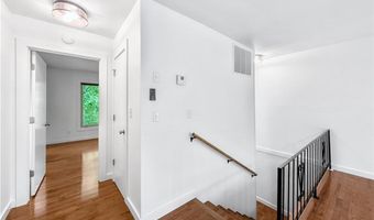 1 Mellor Ct, Bella Vista, AR 72715