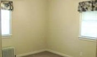 1336 Fairfax St, Allentown, PA 18103