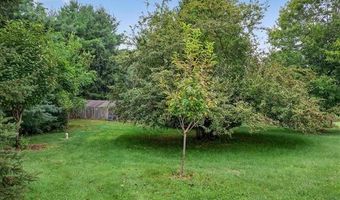 5061 Sandhill Rd, Almont, MI 48003