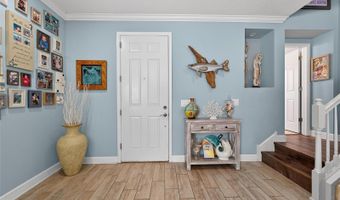 5227 ADMIRAL POINTE Dr, Apollo Beach, FL 33572