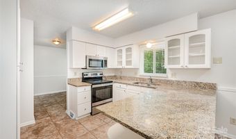 7008 Wannamaker Ln, Charlotte, NC 28226