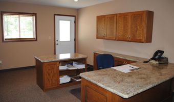 419 S Roosevelt St, Aberdeen, SD 57401