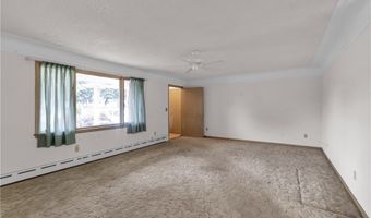 998 Wehrle Dr, Amherst, NY 14221