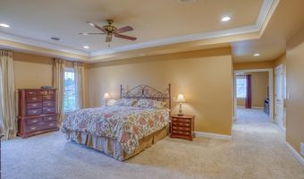 33 CHADWICK Dr, Dover, DE 19901
