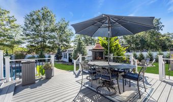 23 Pelican Dr, Bayville, NJ 08721