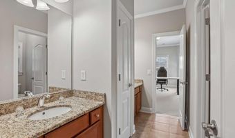12516 Darvish Ln, Alpharetta, GA 30005