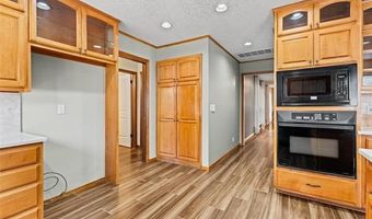 941 SE Paddock Ct, Bartlesville, OK 74006