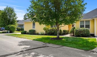 3 Gleneagle Dr, Bedford, NH 03110
