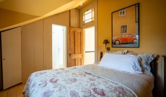 4 COZZENS Ln, Amagansett, NY 11930