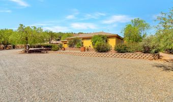 33250 S SUMMIT Dr, Black Canyon City, AZ 85324