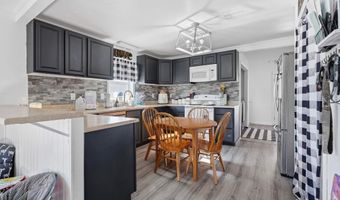 2417 H St, Bedford, IN 47421