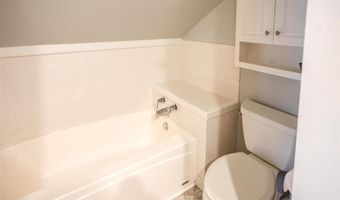 1620 Clawson St, Alton, IL 62002
