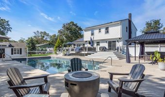23 Pelican Dr, Bayville, NJ 08721