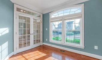 41443 CARRIAGE HORSE Dr, Aldie, VA 20105