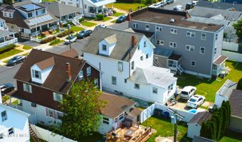109 12th Ave, Belmar, NJ 07719