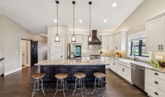 505 E Grimes St, Polk City, IA 50226
