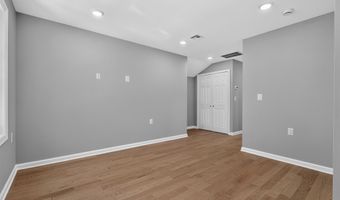 74 W 52ND St 2, Bayonne, NJ 07002