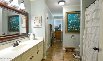 93 Jaycee Cv, Bells, TN 38006