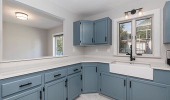 12 Beach St, Bethel, CT 06801