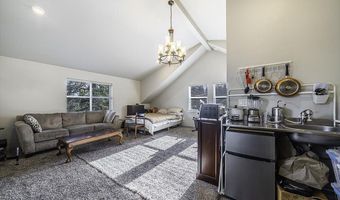 563 Rock - 152 Maple St, Ashland, OR 97520