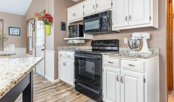 1128 E CAPITOL Dr, Appleton, WI 54911