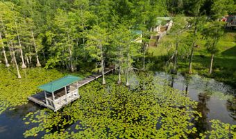 2684 LAKEVIEW Cir, Alford, FL 32420