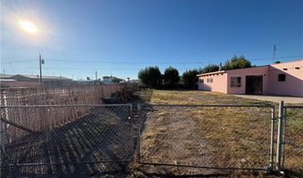 956 Coral Reef Dr, Bullhead City, AZ 86442