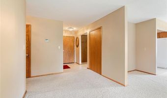1200 18th Ave NW 132, Austin, MN 55912