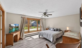13 Harrigan St, Bethlehem, NH 03574