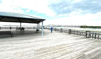 1022 Kennedy Blvd, Bayonne, NJ 07002