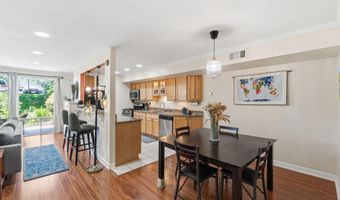 7541 SPRING LAKE Dr B-2, Bethesda, MD 20817