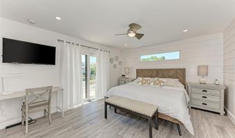 256 GLADIOLUS St, Anna Maria, FL 34216