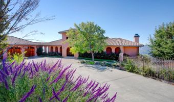 1340 Crestmont Dr, Angwin, CA 94508