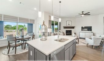 212 Seminole Trl, Alvarado, TX 76009