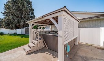 2202 Balboa Dr, Idaho Falls, ID 83404