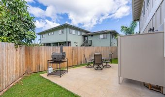 66-166 Waialua Beach Rd A, Haleiwa, HI 96712