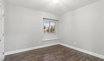 1204 E El Norte Pkwy, Escondido, CA 92027